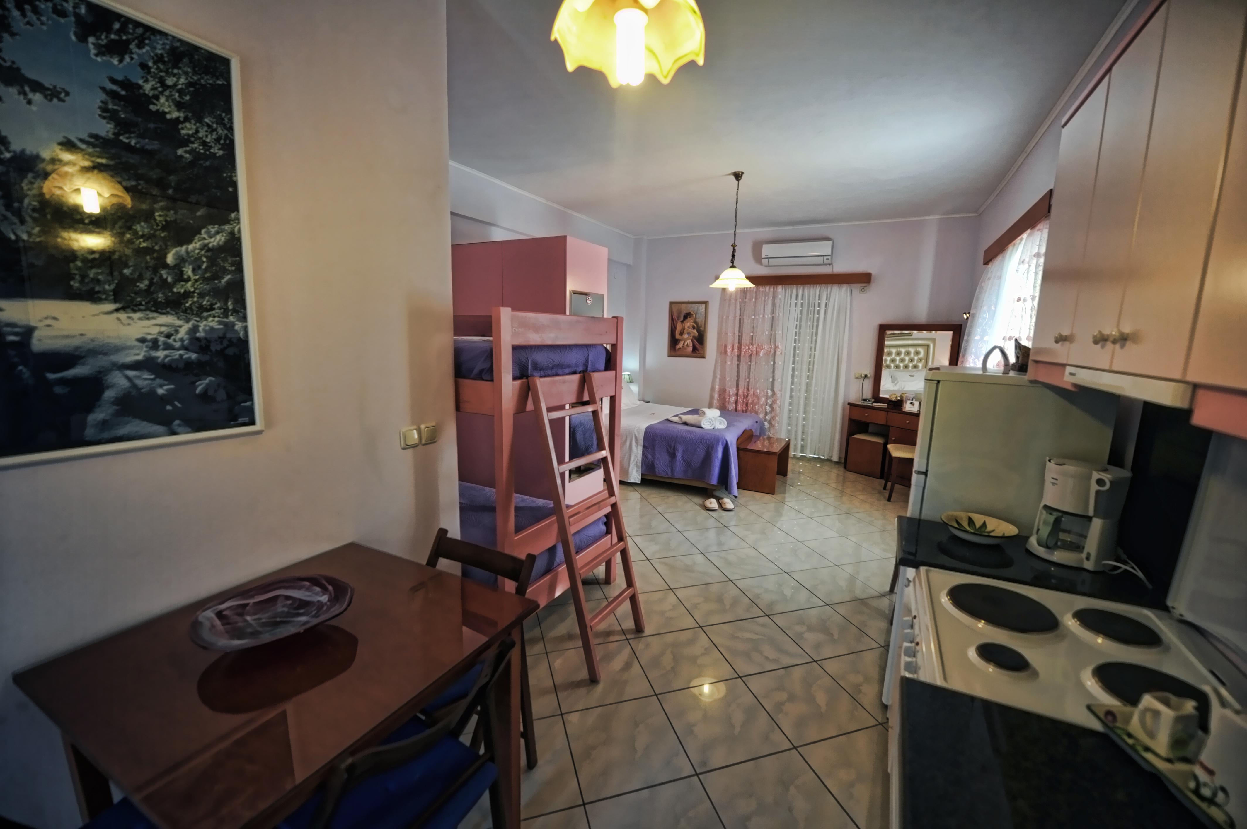 كيوبارِسِيا Irida Beach Resort Suites المظهر الخارجي الصورة