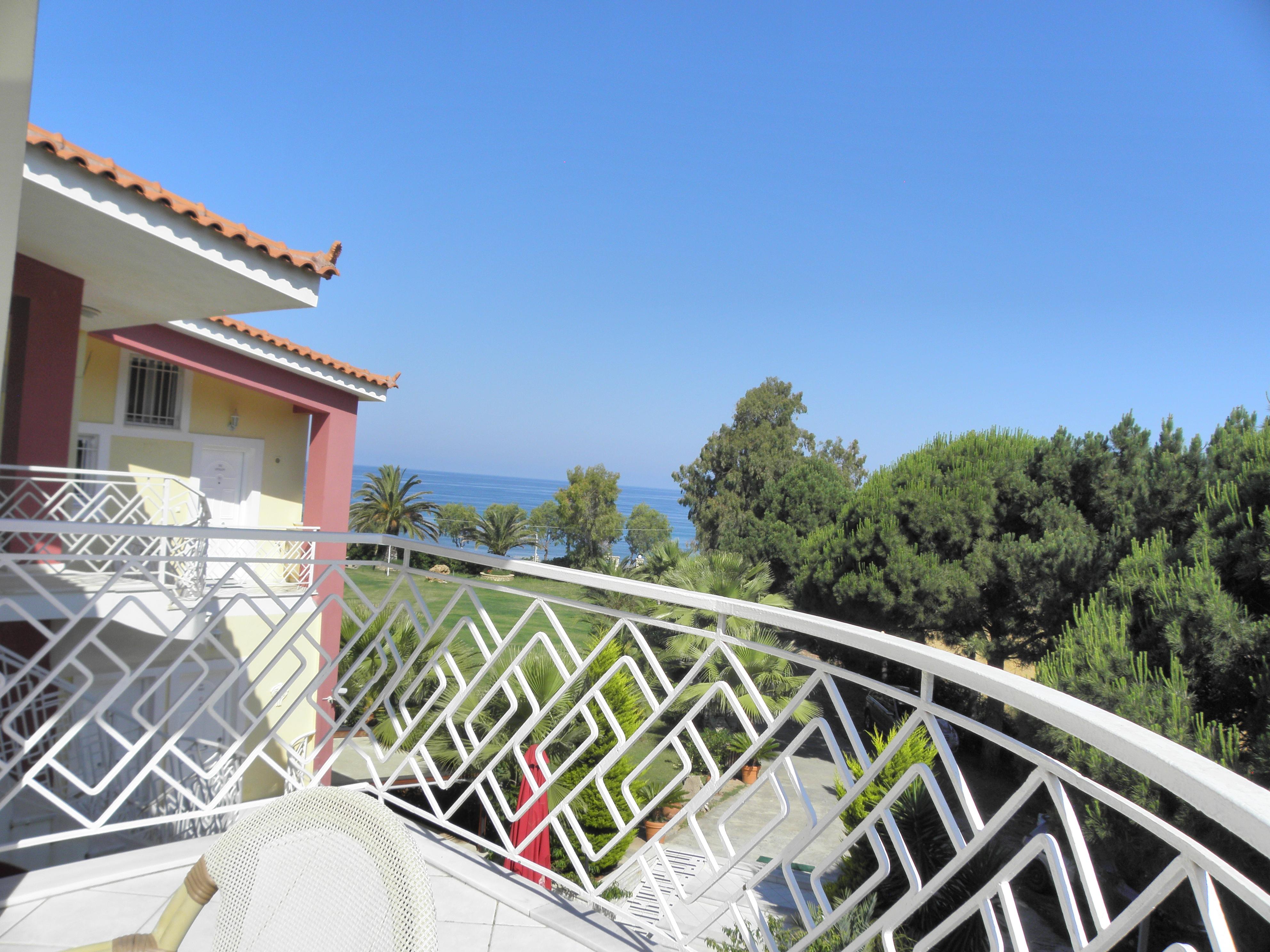 كيوبارِسِيا Irida Beach Resort Suites المظهر الخارجي الصورة